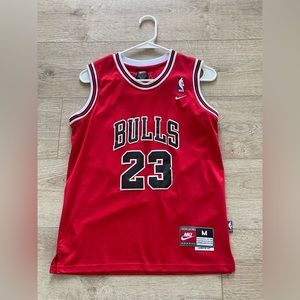 Michael Jordan #23 Basketball Jersey Youth Medium